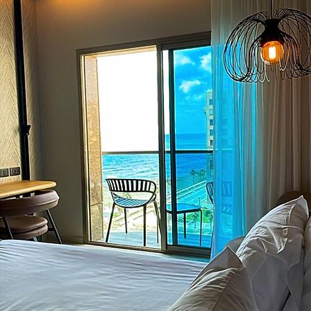 Suite On The Beach 하이파 외부 사진