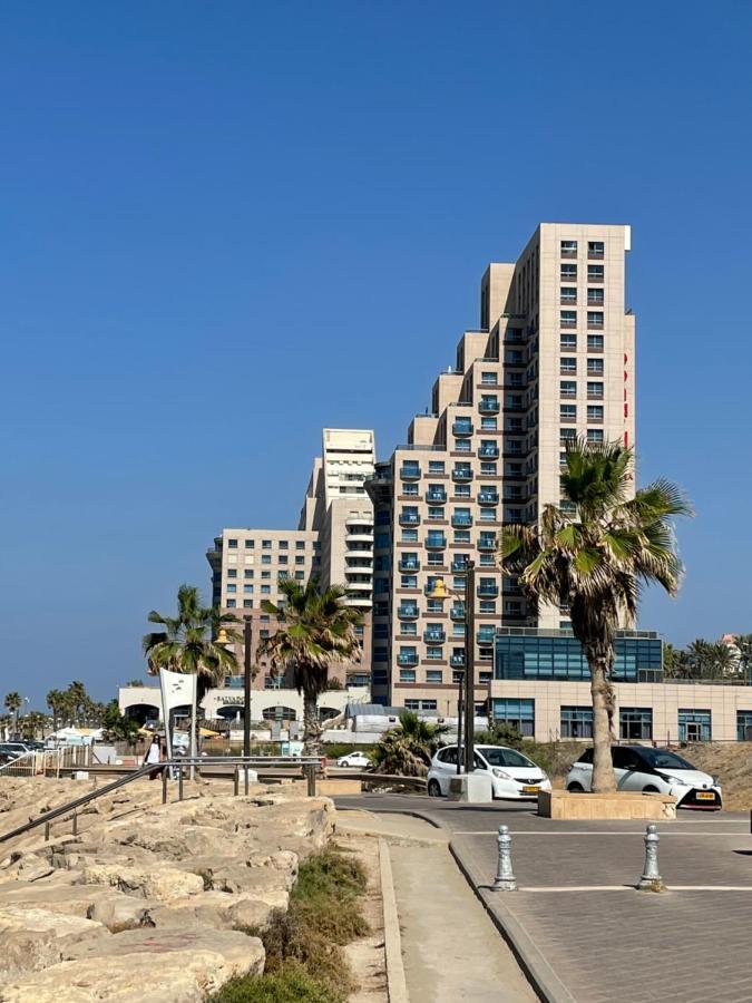 Suite On The Beach 하이파 외부 사진