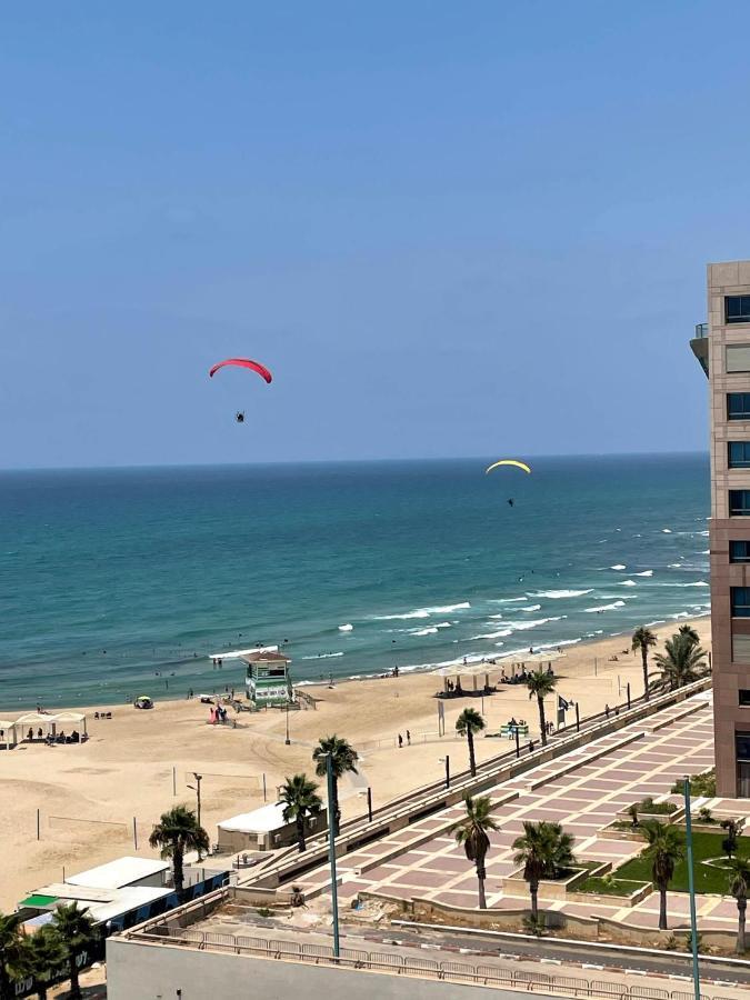 Suite On The Beach 하이파 외부 사진