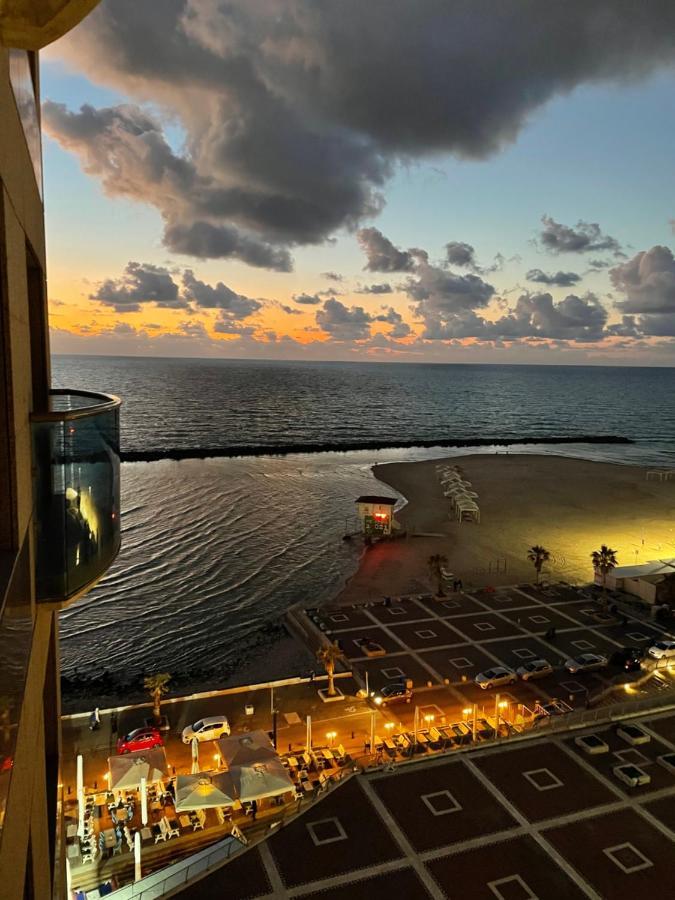 Suite On The Beach 하이파 외부 사진