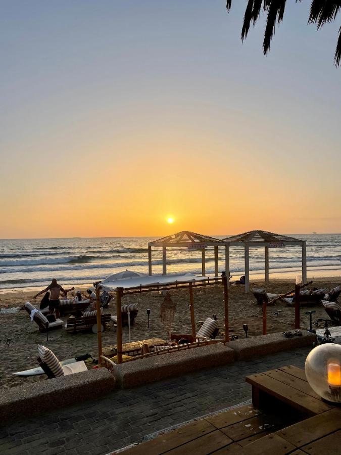 Suite On The Beach 하이파 외부 사진