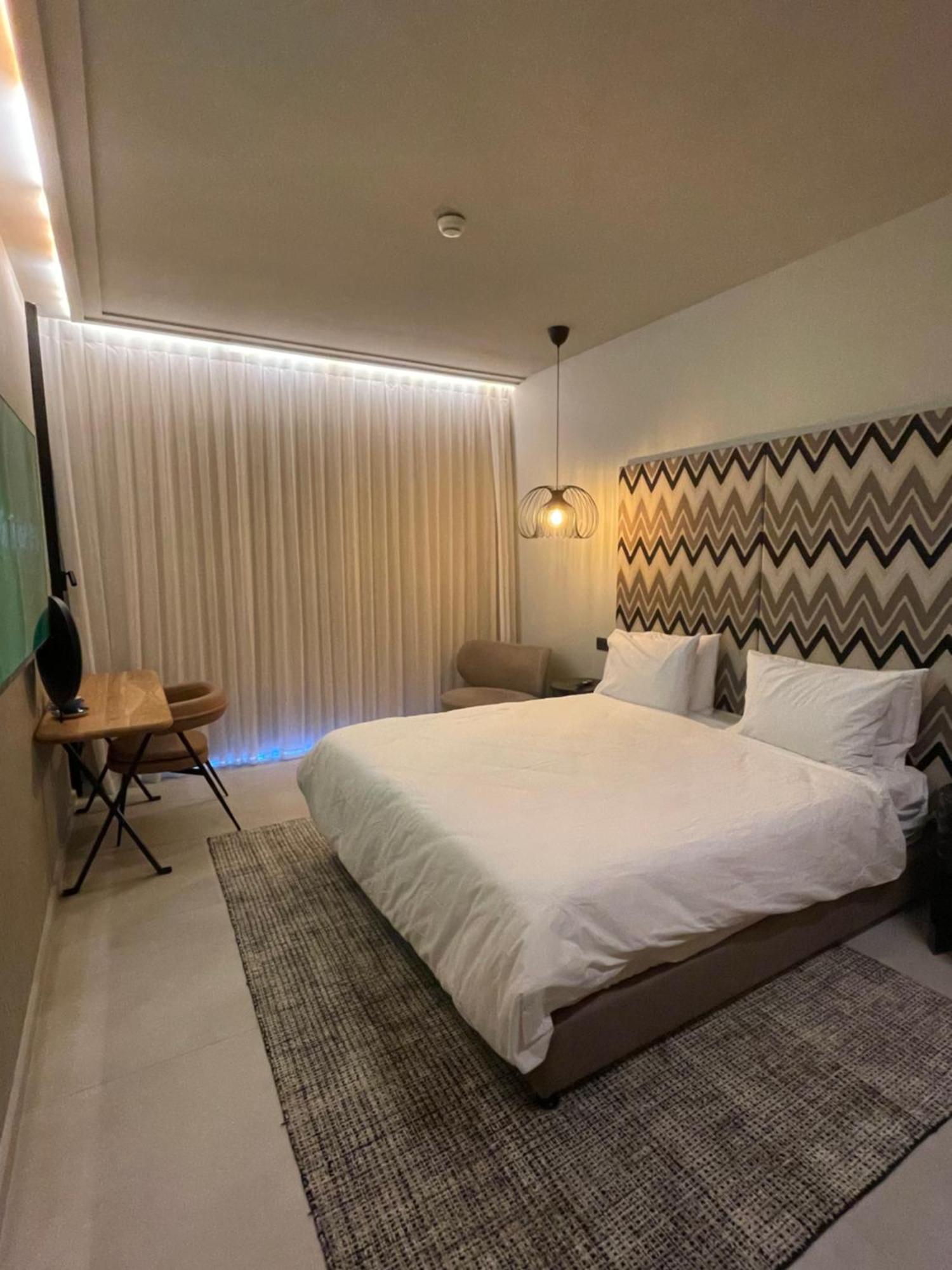 Suite On The Beach 하이파 외부 사진