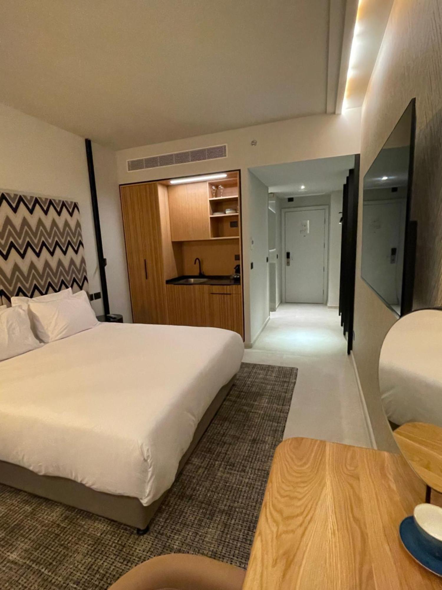 Suite On The Beach 하이파 외부 사진