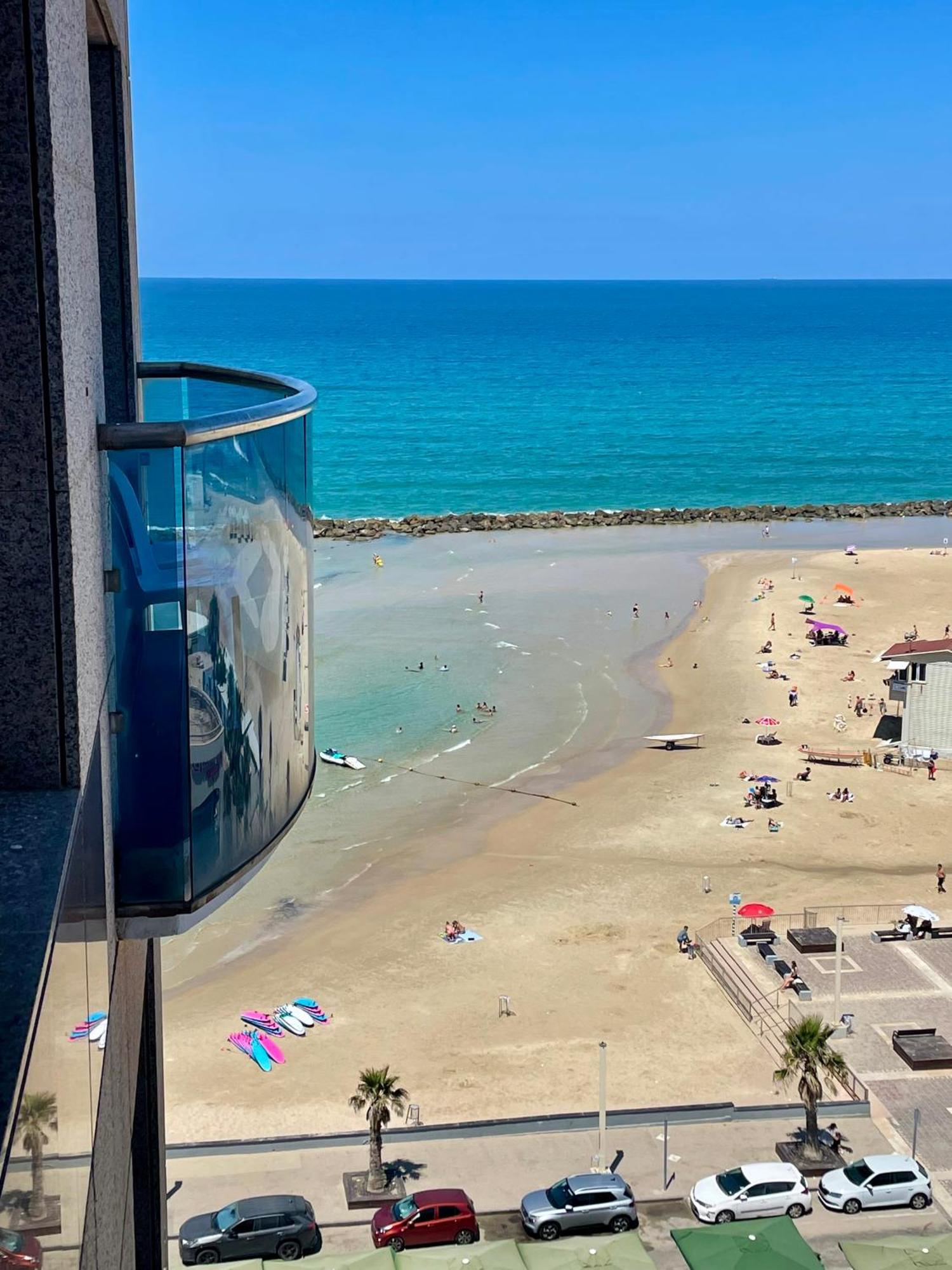 Suite On The Beach 하이파 외부 사진