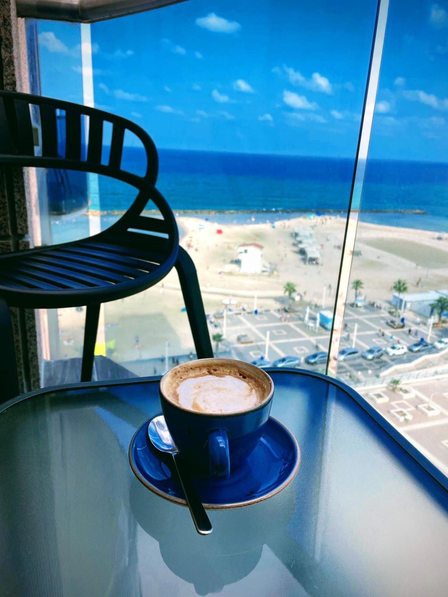 Suite On The Beach 하이파 외부 사진